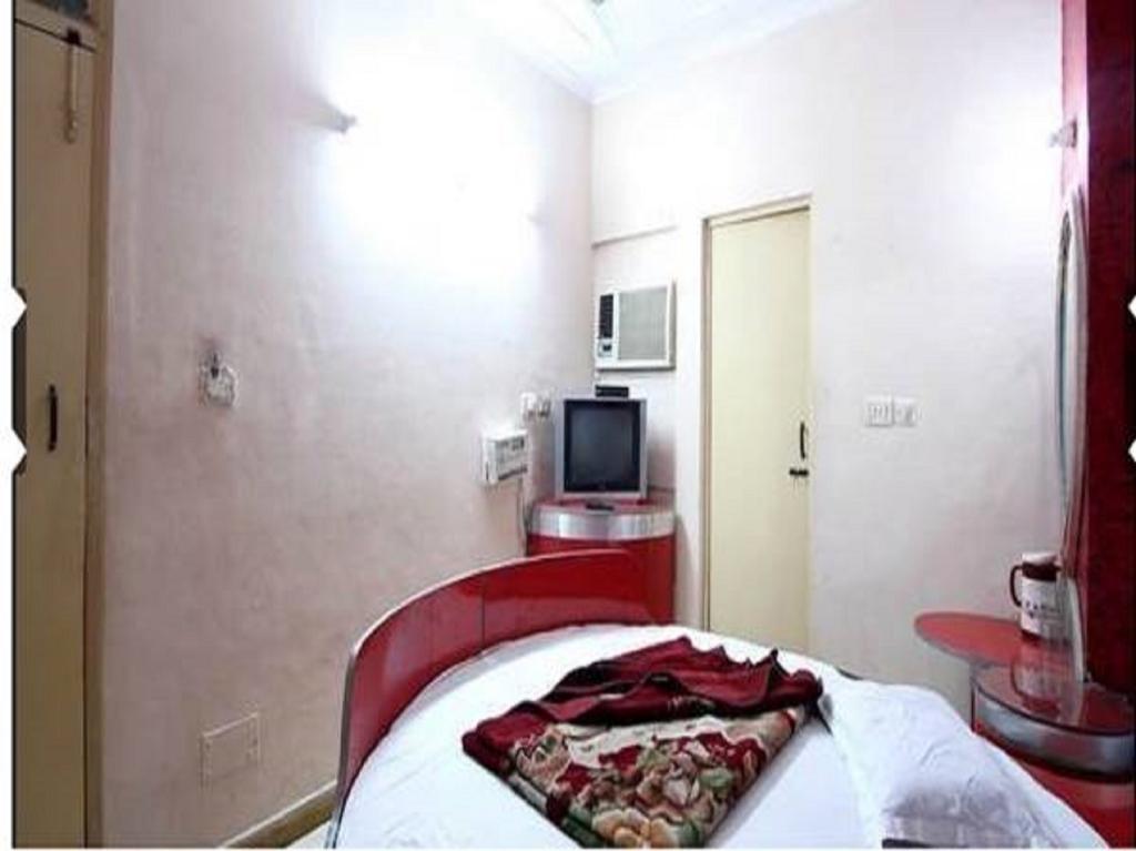 Hotel Hans International Nueva Delhi Habitación foto